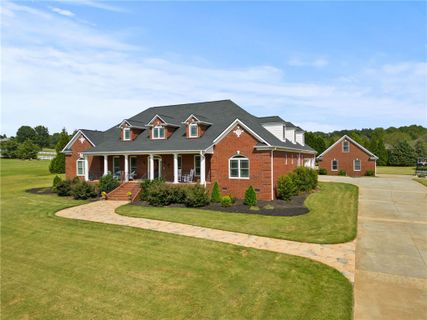 103 Lazy Willow Court sold home in Chestnut Springs, Williamston, SC