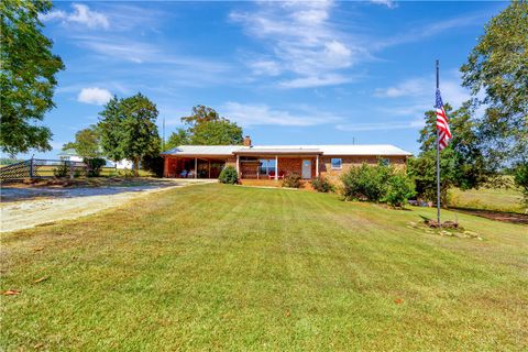 291 Philip Lear Road sold home in No Subdivision, Westminster, SC
