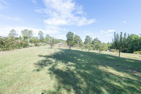 0.0 Lenore B Lane sold home in State Park Estate, Mountain Rest, SC