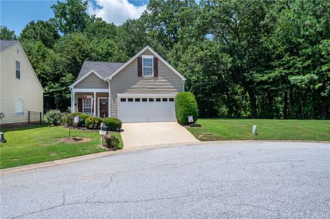 141 Pin Oak Court