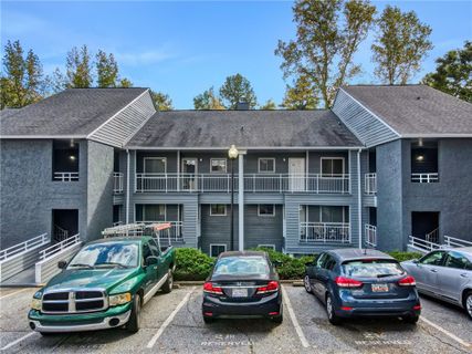 2106 Northlake Drive 21F
