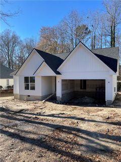 130 Royal Drive sold home in Hamilton Hills, Williamston, SC