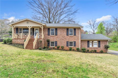 411 River Road sold home in Forest Acres, Piedmont, SC
