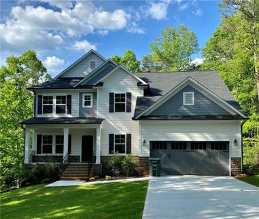 514 Squire Circle