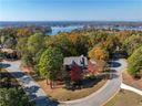 201 Winding Oaks Drive sold home in Seneca, SC