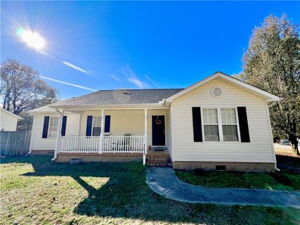 1213 Centerville Road