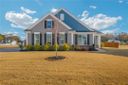 315 Valley Oak Drive sold home in Belton, SC