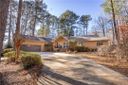 108 Hermitage Mooring Drive sold home in Seneca, SC