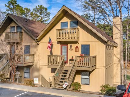 900 Captains Cove Court 2