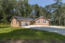 221 Circle Drive sold home in Townville, SC