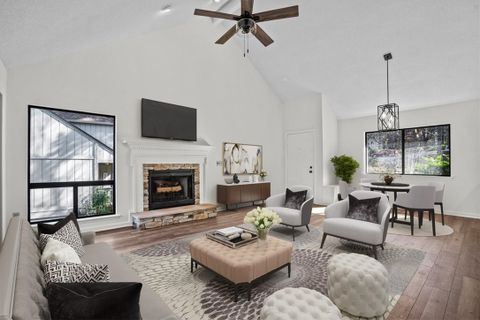 302 Safe Harbor Circle
