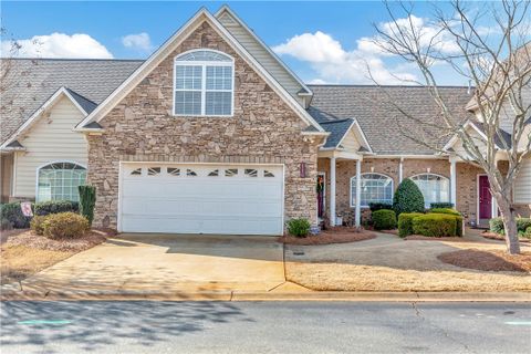 116 Shipyard Circle