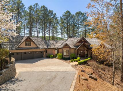 122 Muirfield Court