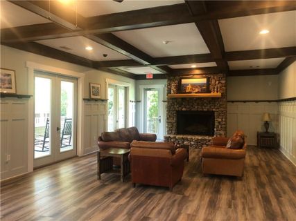 833 Old Greenville Highway 424