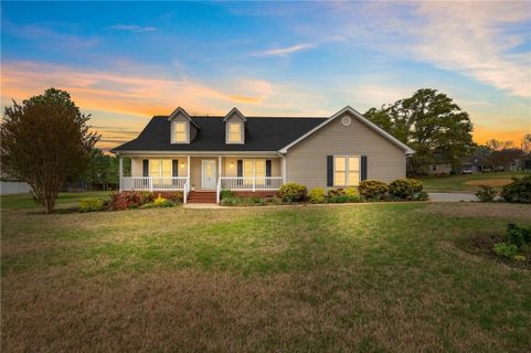 102 Sweet Springs sold home in Spring Brook, Anderson, SC