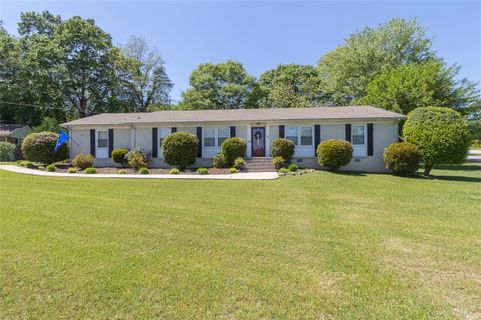 102 Mcgee Court