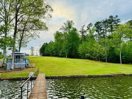 76 Creekpoint Drive sold home in Great Waters, Abbeville, SC