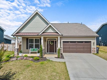 122 Capslock Trail