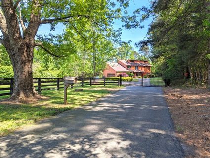 Previously sold for $640,000