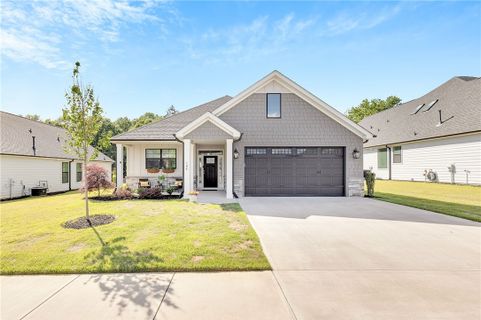 104 Stanbury Drive sold home in The Clemson Cottages, Clemson, SC