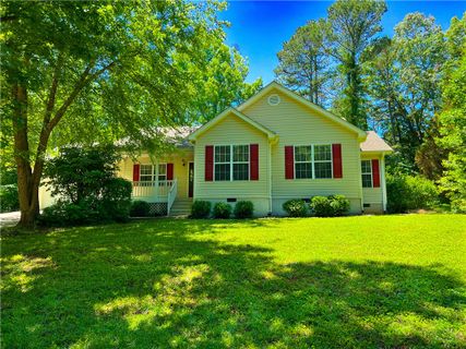 203 Stacey Kelley Road sold home in Woodland Acres, Seneca, SC