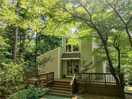 1519 N Woodbury Road sold home in Calhoun Point, Seneca, SC