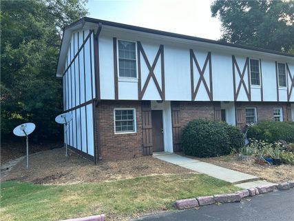 1108 Tiger Boulevard 167 sold home in Village Green, Clemson, SC