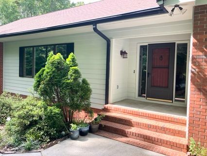 518 Squire Circle