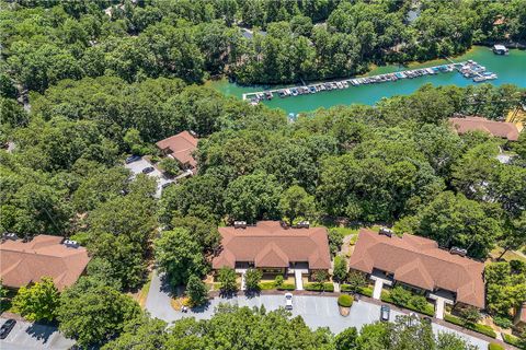 128 E Blue Heron Drive