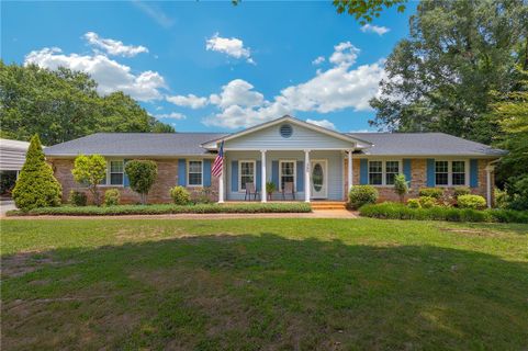 305 Maria Drive sold home in San Mateo, Anderson, SC