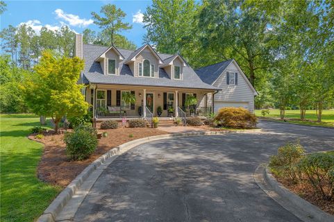 300 Horseshoe Drive sold home in Thriftwood, Seneca, SC