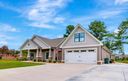 703 Ploma Drive sold home in Seneca, SC