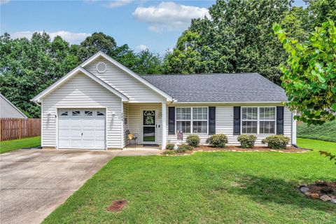 204 Rivers Edge sold home in Cherish Ridge, Easley, SC