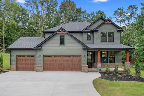 3106 Chatham Drive