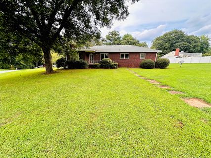 111 Tanglewood Drive sold home in Tanglewood, Greenville, SC
