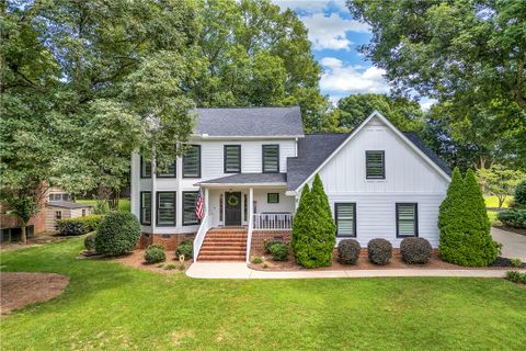 113 Glenbriar Court