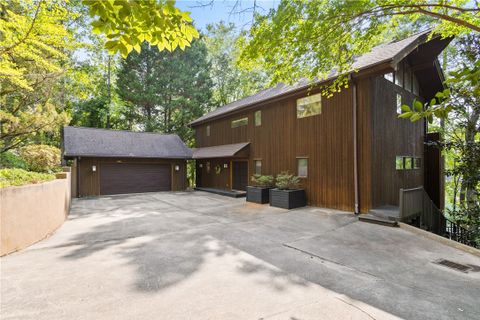 46 Foremast Drive