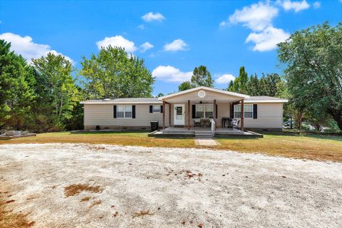 Previously sold for $207,000