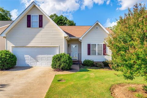 168 Elliott Circle sold home in Village at Marchbanks, Anderson, SC