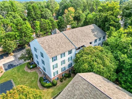 102 Calhoun Street 132 sold home in University Terr, Clemson, SC