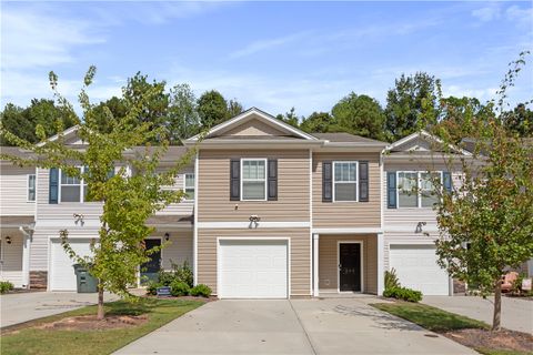 305 Oakmont Valley Trail