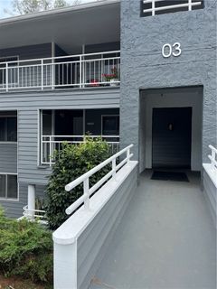 307 Northlake Drive
