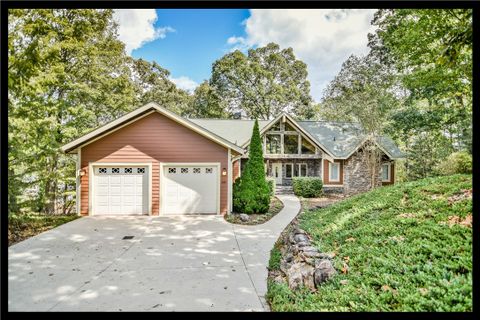 240 Mountain View Pointe Drive sold home in Mountain View Pointe, Seneca, SC