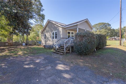 2405 Cross Street