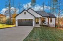 402 Kensington Circle sold home in Seneca, SC