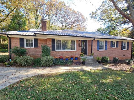 214 Holly Avenue sold home in Sunny Acres, Clemson, SC