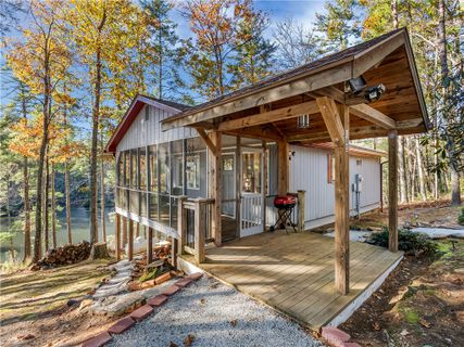 185 Wren Road sold home in Mtn Rest Lake, Mountain Rest, SC