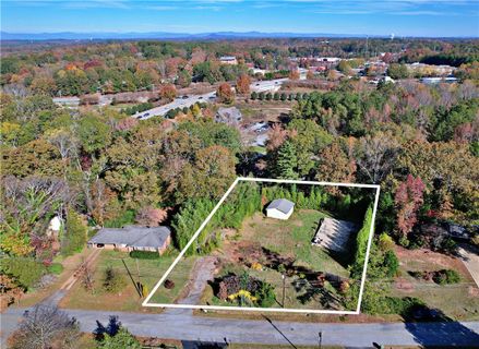 205 Manley Drive sold home in Clemson Gardens, Clemson, SC