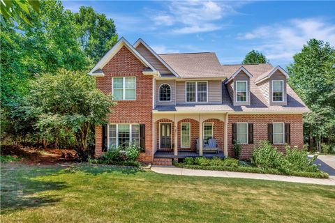 237 Stone Pond Way sold home in Stone Pond, Seneca, SC