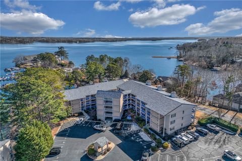 Previously sold for $492,000
